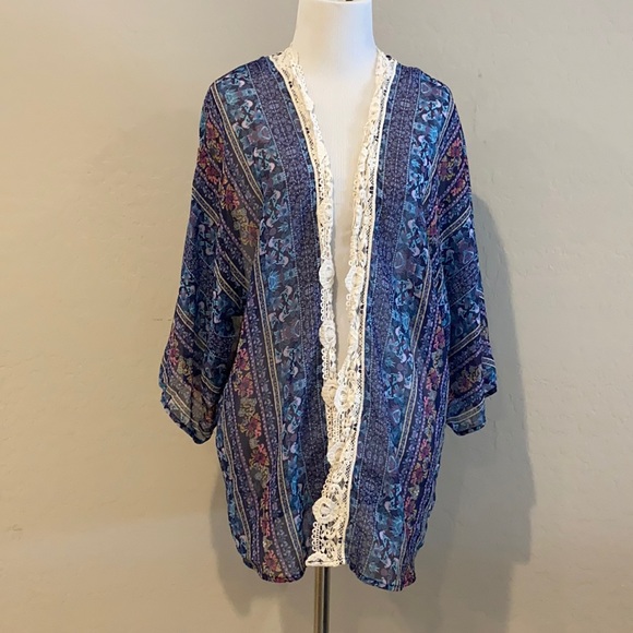 Xhilaration Tops - Xhilaration size L/XL